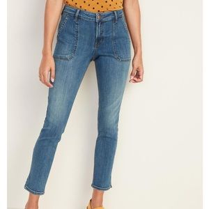 Mid-Rise Utility Rockstar Ankle Jeans